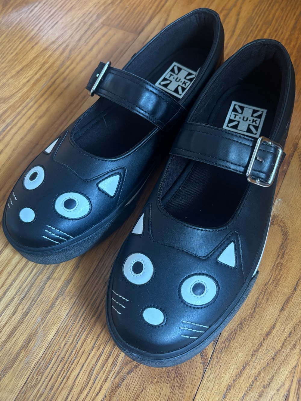 T.U.K. Whimsigoth Cat Maryjane’s women’s size 10